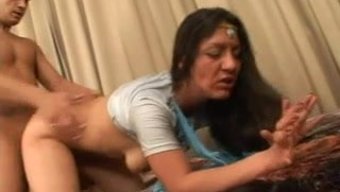 印度真实家庭主妇玩cfnm