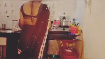 印度婆婆和大奶阿姨在...