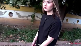 Anya在搞笑的色情...