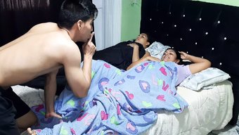 成熟的哥伦比亚继母被...