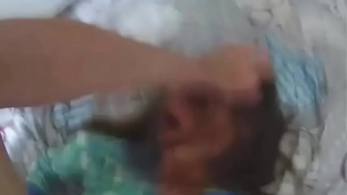 朋友操了我老婆,她是个坏女孩,我现在恨她。