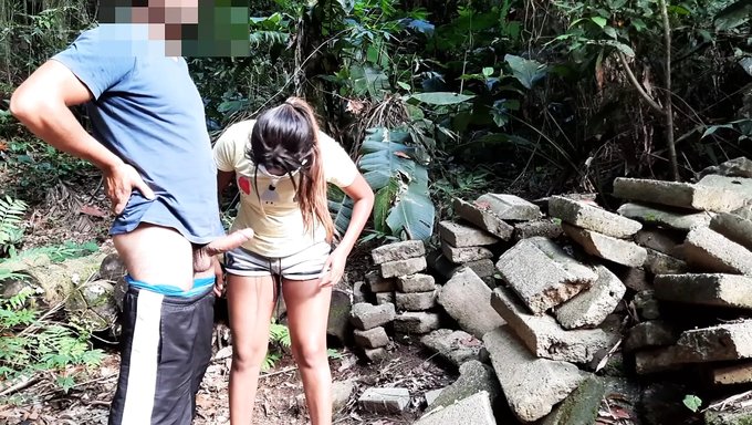 巴西业余爱好者以10美元的价格接受肛交