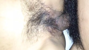 亚洲妻子自制的快感视频