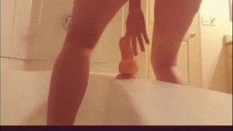 大屁股和声音:完美的组合