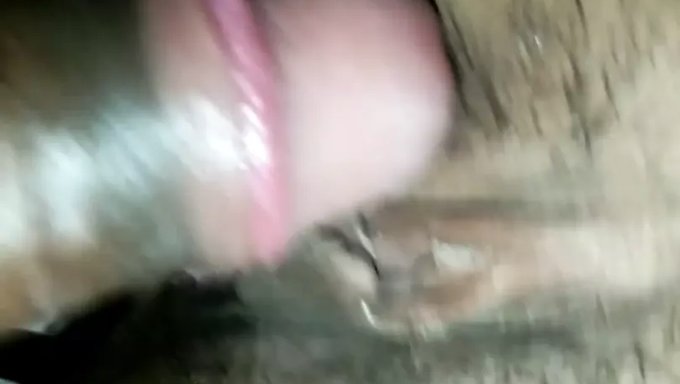 成熟和少女情侣参与69式硬核动作