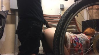 快活,大黑屌在工作中