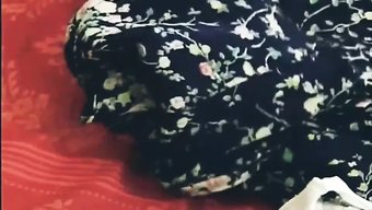 意大利复古电影以女同...