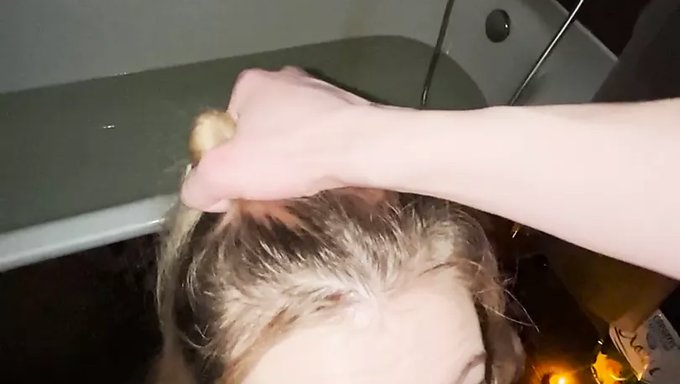 捷克夫妇激烈的口交体验自制视频