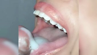 射在我的脸上:最热门...
