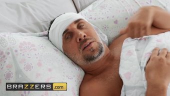近距离观看chris...