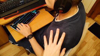 俄罗斯学生的pov:...