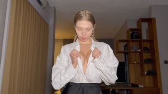 欧洲美女在加利福尼亚...