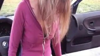 淫荡的女友被操并猛烈射精