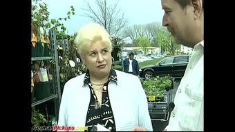 德国大奶骚妈人生第一次被操