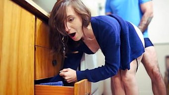 熟女妈妈再次挣扎 -...