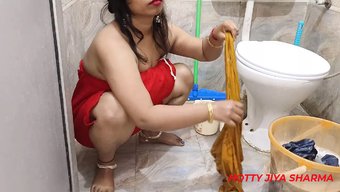 印度家庭主妇用肛交和...