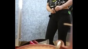 展览家kayci在更...