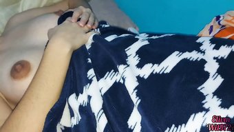 继女第一次和继父在卧...