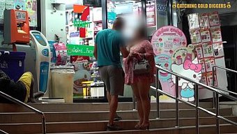 业余美女在现实视频中...