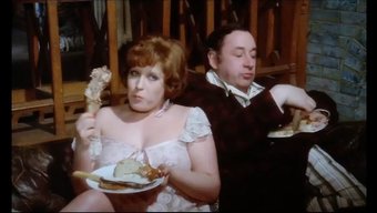 成熟的红发熟女在热妻...