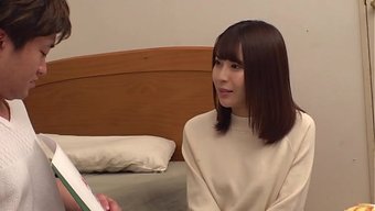 继哥偷偷跟继妹做爱