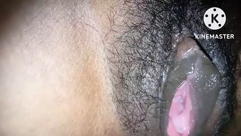 18岁的印度女孩从后...