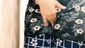 印度夫妇在高清视频中...