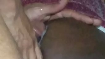 女主人在强烈的肛交场...
