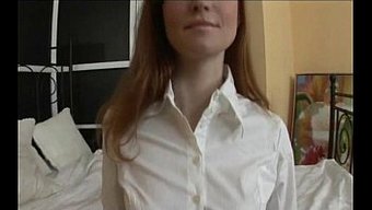 俄罗斯红发少女的粗暴肛交