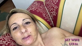 意大利美女沉迷于激情...
