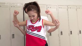 啦啦队小哥幡之野在激...